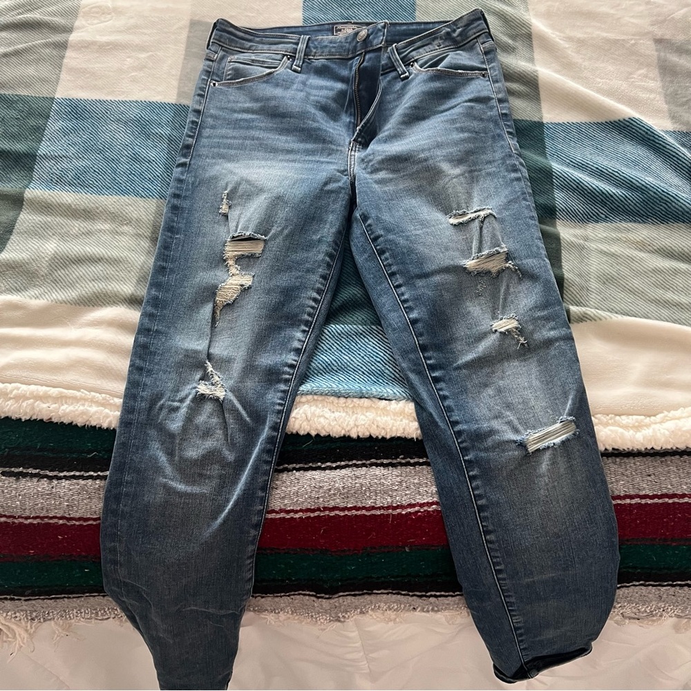 Abercrombie & Fitch Simone High Rise Super Skinny jeans, size 28/6